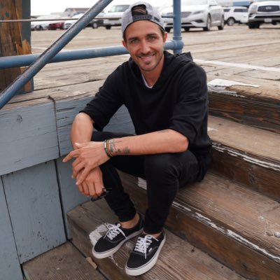 Profile Picture of Andy Straight (@AndyStraight49) on Twitter