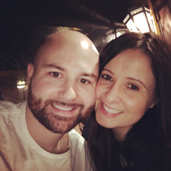 Paula Mateo - Poshmark Profile Picture of Paula Mateo (@pgomes77) on Poshmark