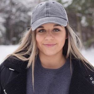 Profile Picture of Madison Hernandez (@madisonhernanddez) on Myspace