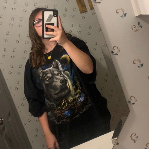 Profile Picture of Shaelee Edwards (@shaekedwards) on Poshmark