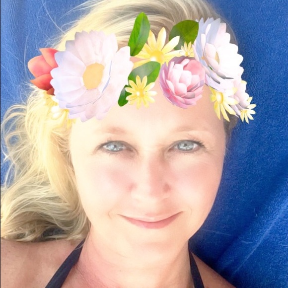 Profile Picture of Meg Sullivan (@margsul10) on Poshmark