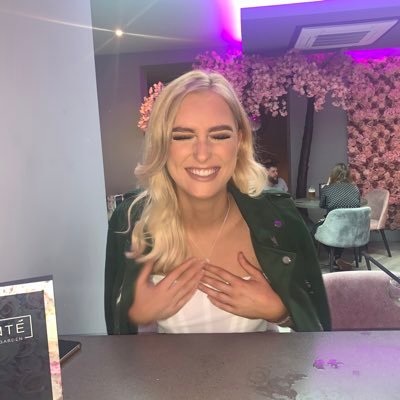 Profile Picture of Edith (@EilidhWalker2) on Twitter