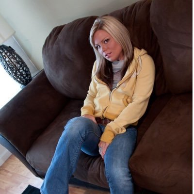 Profile Picture of Patricia Albert (@Patrici68968882) on Twitter