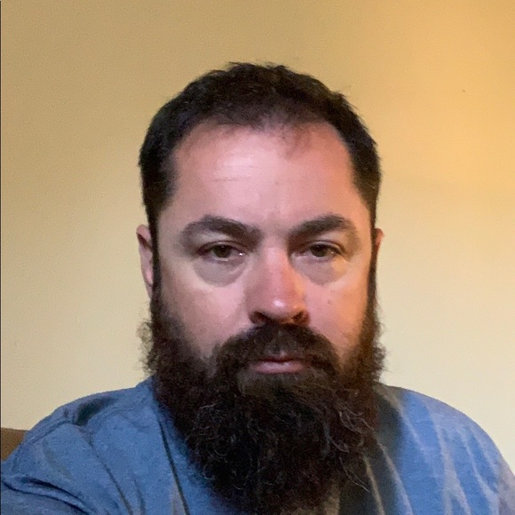 Profile Picture of Peter Fiorino (@fq2691) on Poshmark