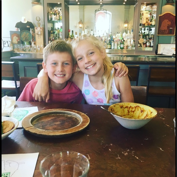 Profile Picture of Cj Hartzheim (@cjh86816) on Poshmark