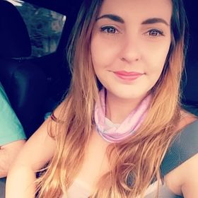 Profile Picture of Rachel Searles (@rayrayhollis94) on Pinterest