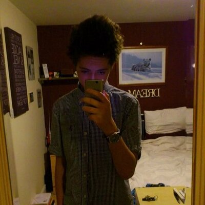 Profile Picture of Neil Hooker (@hooker_neil) on Twitter