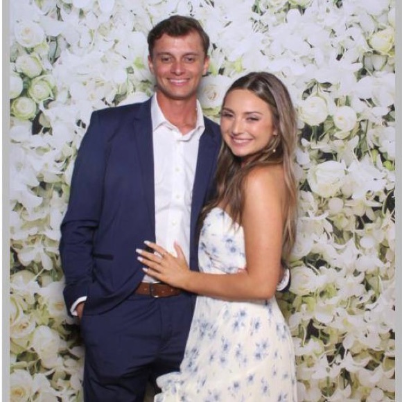 Profile Picture of Will Martin (@willmartinn) on Poshmark