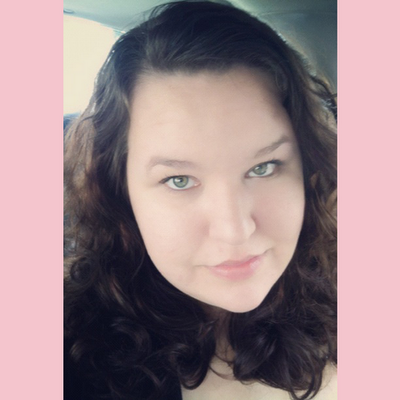 Profile Picture of April Sharpe (@ThePlusGirl) on Twitter