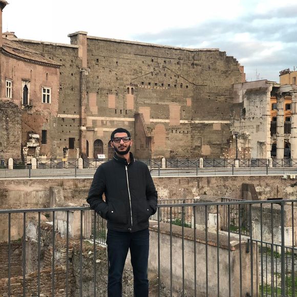 Profile Picture of Mohanad Ileiwat (@mohanad1988) on Poshmark
