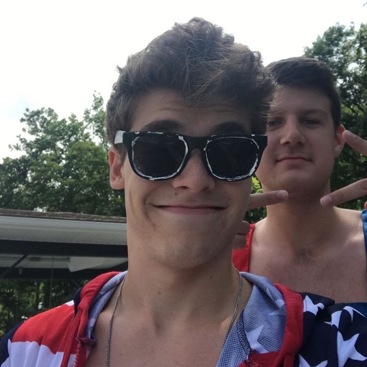 Profile Picture of Brett Sauer (@brettsauer) on Tiktok