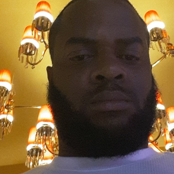 Profile Picture of Dante Robertson (@ogdanteog) on Poshmark