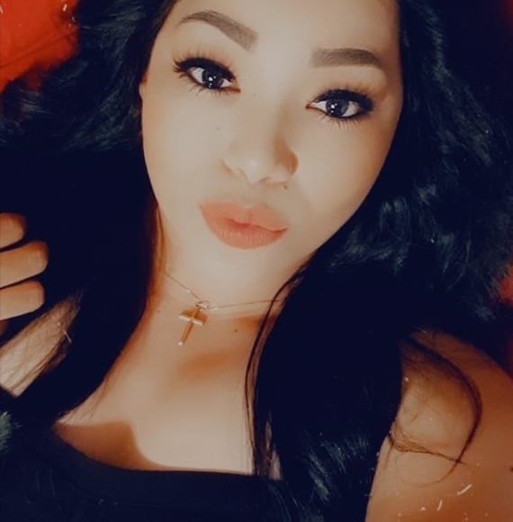 Profile Picture of Leonor Sandoval (@leonor_sandoval) on Poshmark