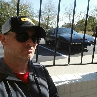 Profile Picture of Stephen Wilkie (@Silkie_XIII) on Twitter