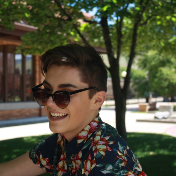 Profile Picture of Jake Eckert (@jake2eckert) on Poshmark