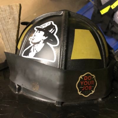 Profile Picture of Mark Corsini (@mark_corz) on Twitter