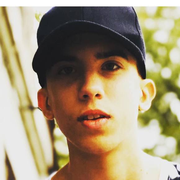 Profile Picture of Daniel Khan (@d_khan) on Poshmark