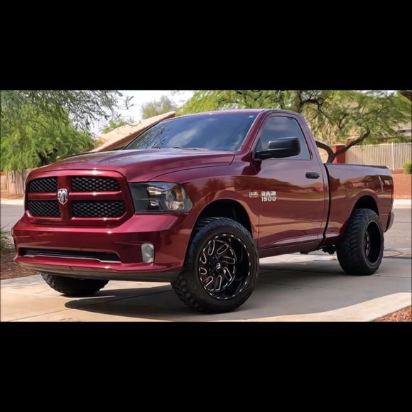 Profile Picture of Bryan Alvarado (@bryann2144) on Poshmark