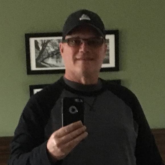 Profile Picture of Mike Albertson (@eaglesphan1) on Poshmark