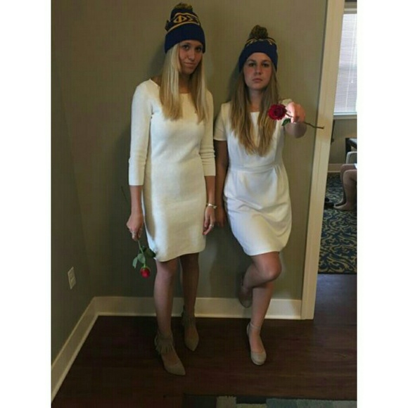 Nikki Schlueter - Poshmark Profile Picture of Nikki Schlueter (@nikkischluet) on Poshmark