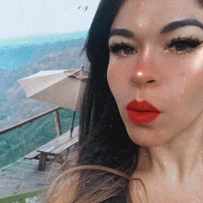 Profile Picture of Dupont (@Jane77452112) on Twitter