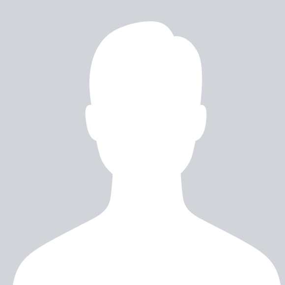 Profile Picture of David Underly (@underlydavid69) on Poshmark