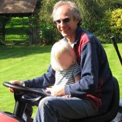 Profile Picture of Chris Melling (@ChrisMelling) on Twitter