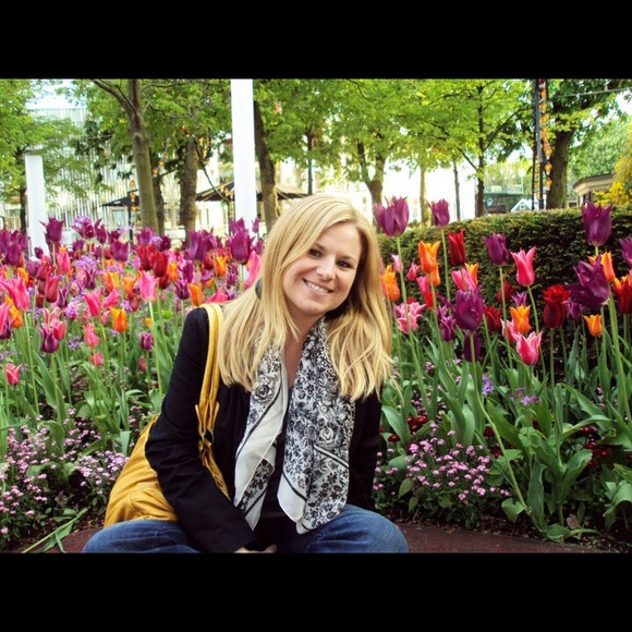 Profile Picture of Tricia Psota (@tricialynn1010) on Poshmark