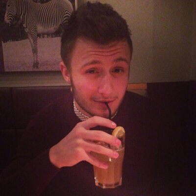 Profile Picture of Andy (@AndyBowyer94) on Twitter