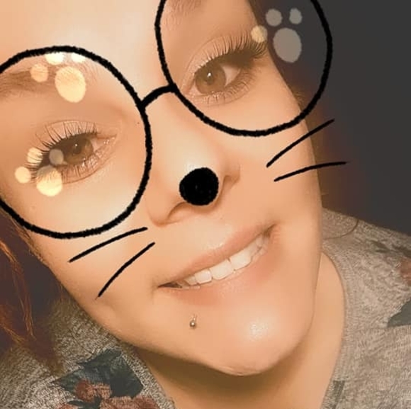 Profile Picture of Kaitlin Guajardo (@kaitlin_g254) on Poshmark
