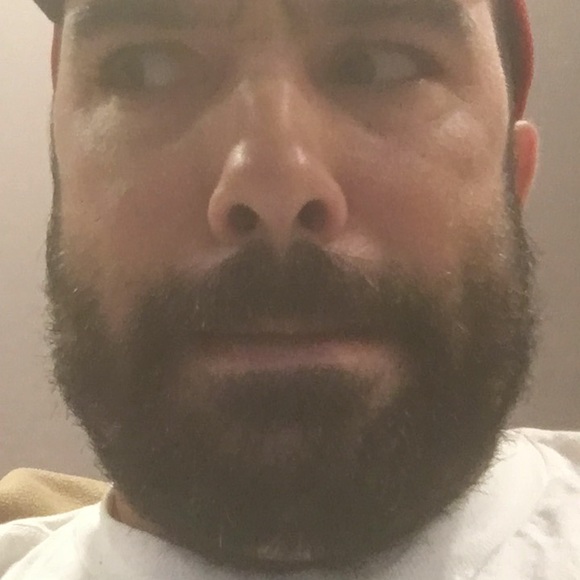 Profile Picture of Joey Stone (@jstone125) on Poshmark