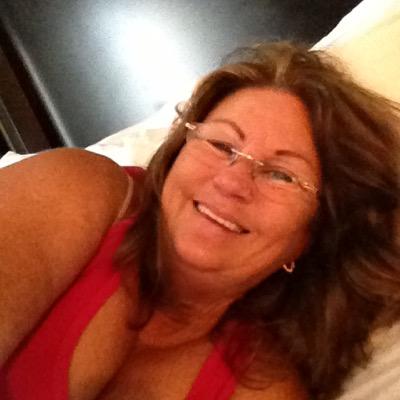 Profile Picture of Lea Ann Stroud (@mom57me) on Twitter