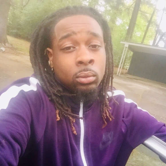 Profile Picture of Octavius Lee (@ballerstatus182) on Poshmark