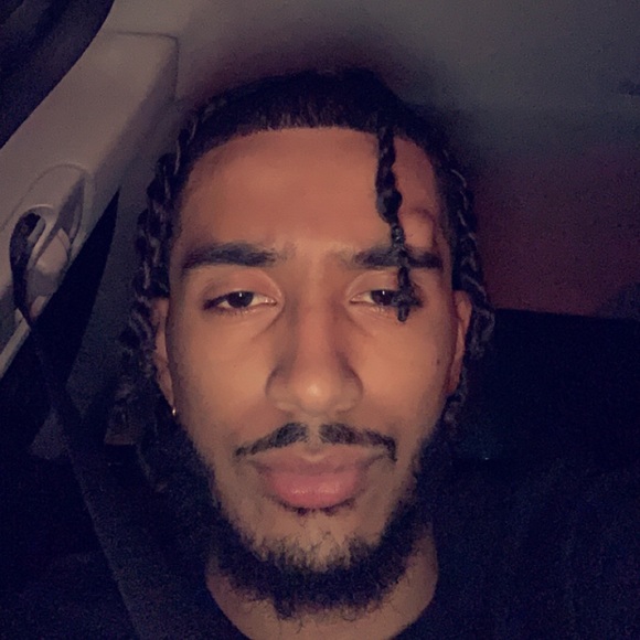 Profile Picture of Terrell Phillips (@terrellp864) on Poshmark