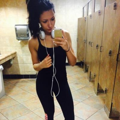 Profile Picture of Alexa Gentile (@lex_khfit) on Twitter