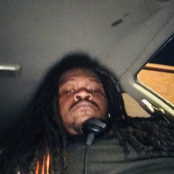 Profile Picture of Bryan Fountain (@bfountain1285) on Poshmark