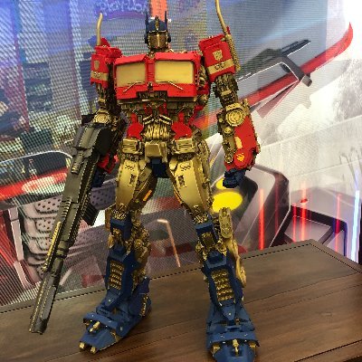 Profile Picture of Samuel Zheng (@SamuelZheng17) on Twitter