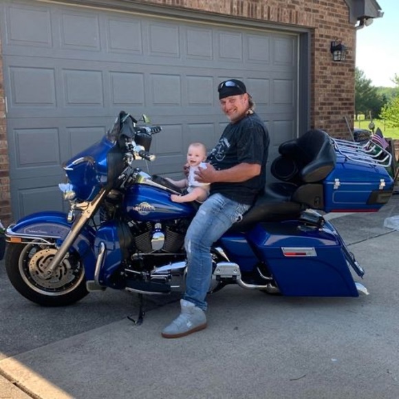 Profile Picture of Randy Armentrout (@randyarmentrout) on Poshmark