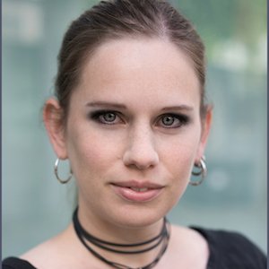 Profile Picture of Julia Lange (@julestrel) on Twitter