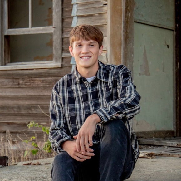 Profile Picture of Jaden Stauffer (@jadenstauffer) on Poshmark