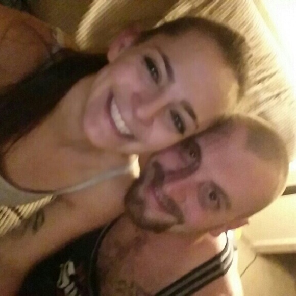 Profile Picture of Danielle Palermo (@dpalermo2326) on Poshmark