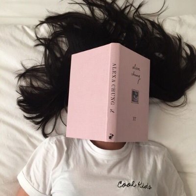 Profile Picture of Mia Jacobson (@Mia__Jacobson) on Twitter