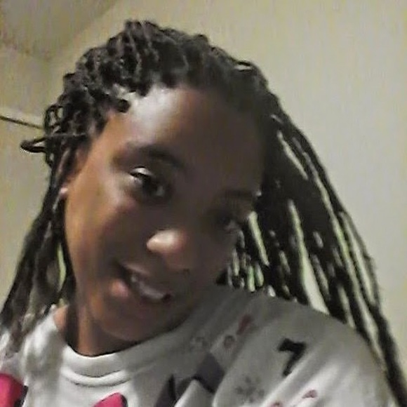 Profile Picture of Tierra Roane (@tierraroane) on Poshmark