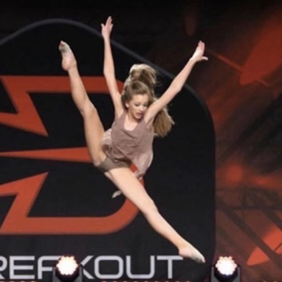 Profile Picture of Danica Sarosy (@danicasarosy) on Poshmark