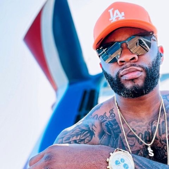 Profile Picture of Corey Bishop (@coreybishop945) on Poshmark