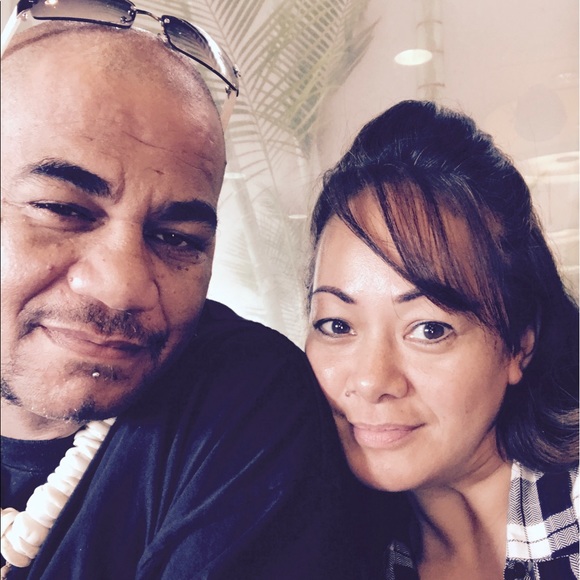 Profile Picture of Leilani Kaopio (@leilani1223) on Poshmark