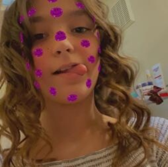 Profile Picture of Hailey Stickley (@haileystickley) on Poshmark