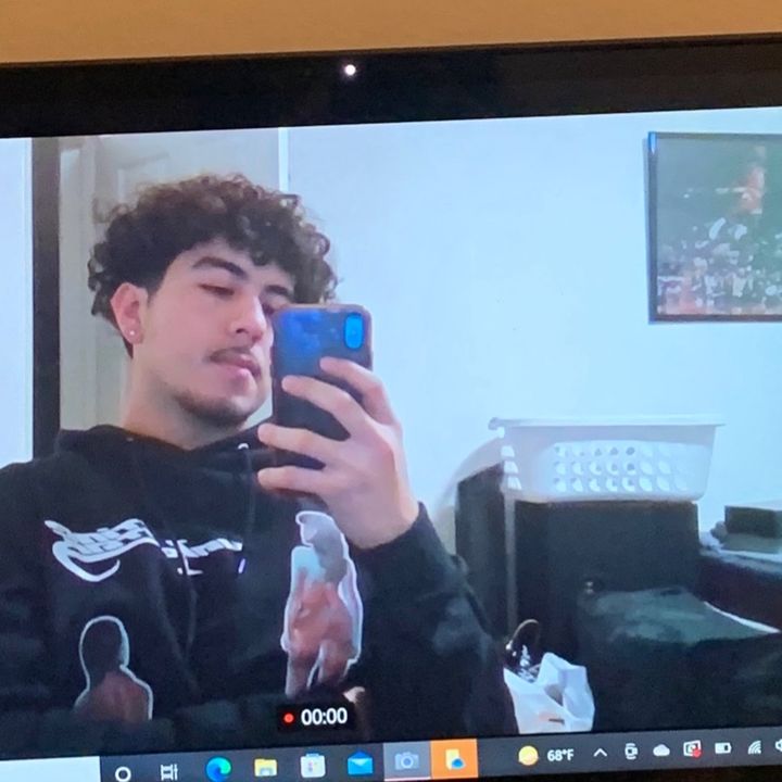 Profile Picture of mark (@morff_) on Tiktok