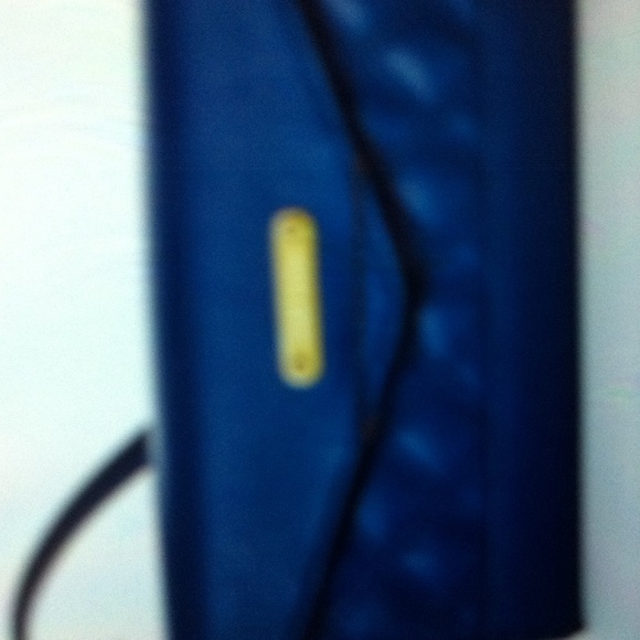 Profile Picture of Holly Scott (@hurdyeaa) on Poshmark