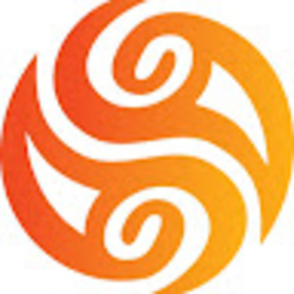 Profile Picture of Lea Stillinger (@btlea) on Poshmark